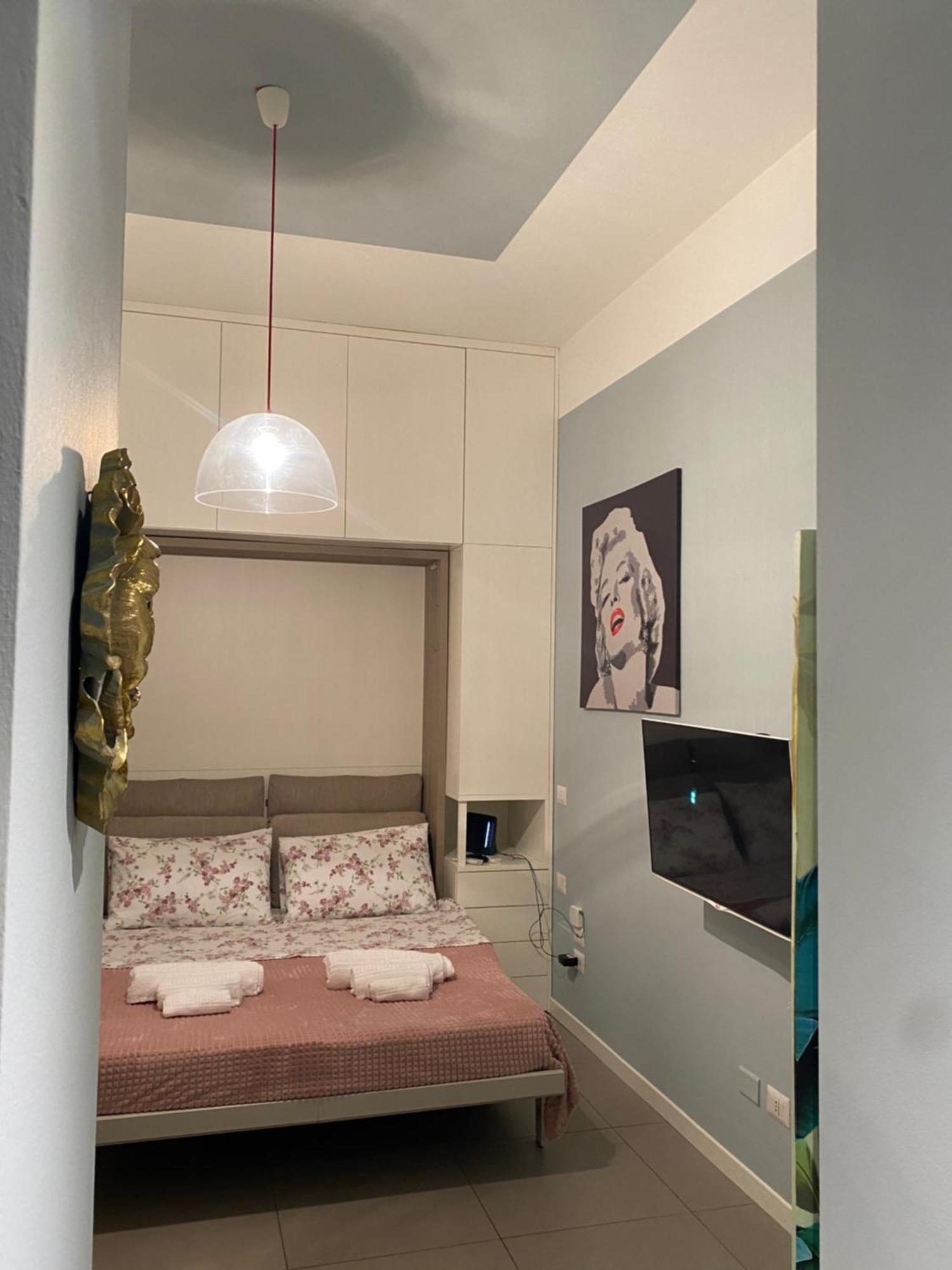 Boutique Home Duomo E Universita Bocconi Milano Eksteriør bilde